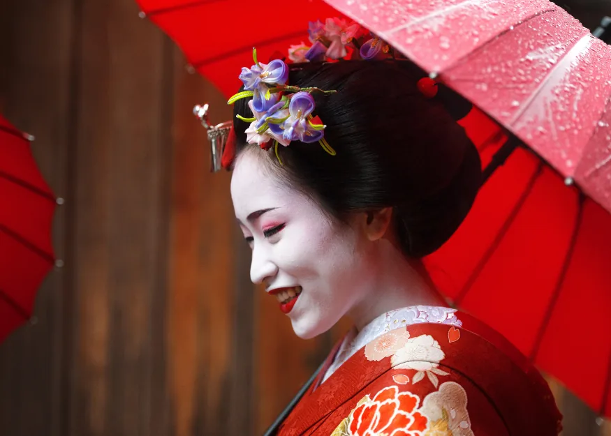 Maiko in Kyoto – Wonderful Japan 2026-27, Guiness Travel escorted tour