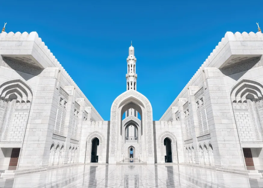 Muscat, Sultan Qaboos Grand Mosque – Grand Tour of Oman 2026-27, Guiness Travel escorted tour