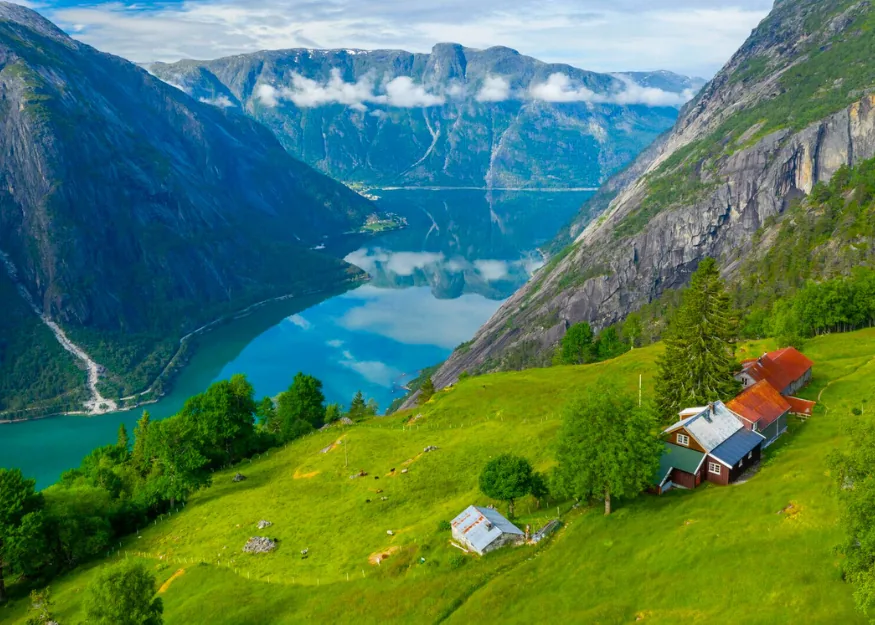 Norwegian landscape – Grand Tour of Scandinavia & Finland - The 4 Nordic Capitals 2026-27, Guiness Travel escorted tour