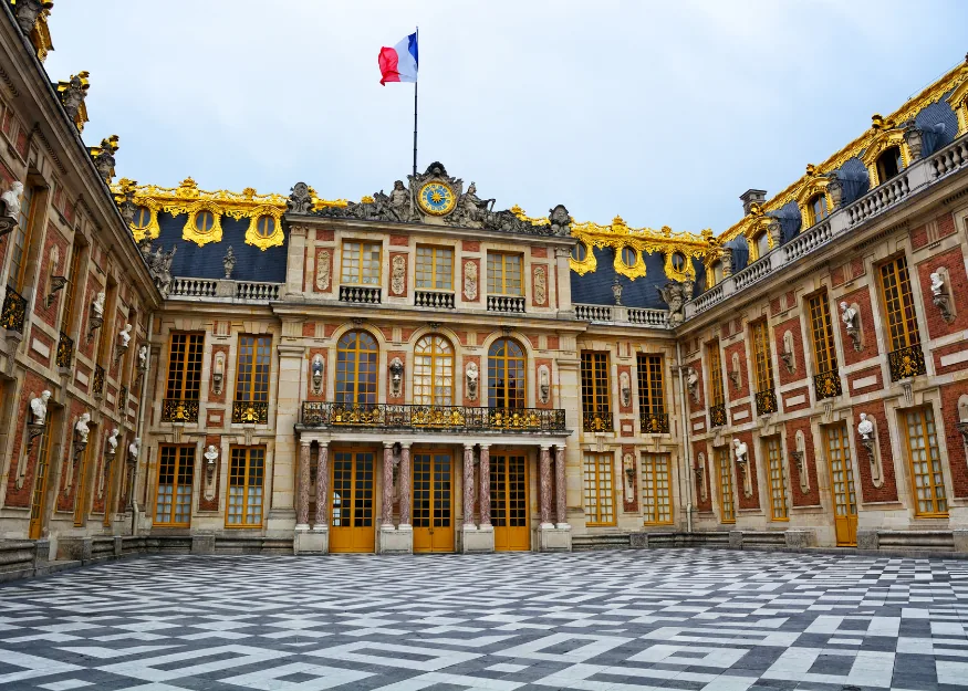 Palace of Versailles – Tour of France 2026-27, Guiness Travel escorted tour