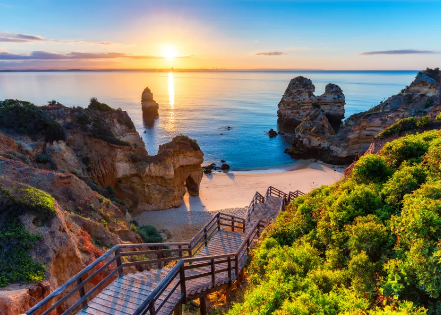 Algarve – Essence of Portugal 2026-27, Guiness Travel escorted tour