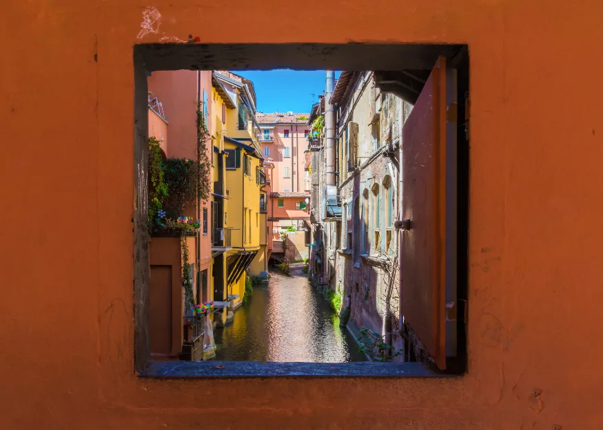 BOLOGNA - The little window in Via Piella – Discover Emilia 2026-27, Guiness Travel escorted tour