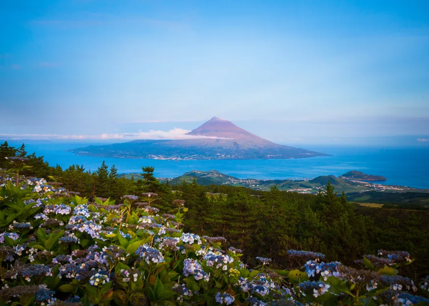 Azores, Pico – Grand Tour of the Azores 2026-27, Guiness Travel escorted tour