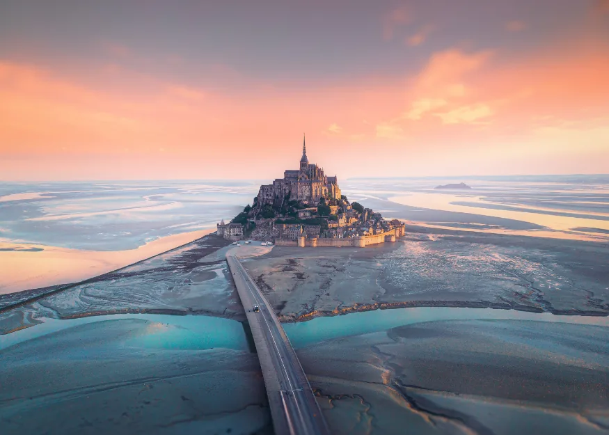 Mont Saint-Michel – Burgundy - Normandy - Brittany - Rhône 2026-27, Guiness Travel escorted tour