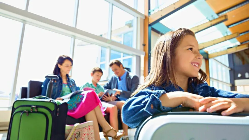 Cosa fare in aeroporto prima di partire? Idee e suggerimenti su come sfruttare al meglio il tempo a disposizione